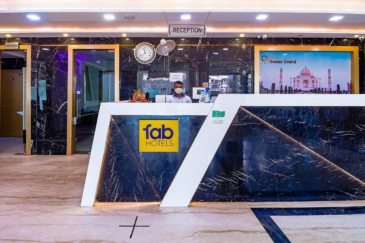 Fabhotel Swess Grand Agra  Bagian luar foto